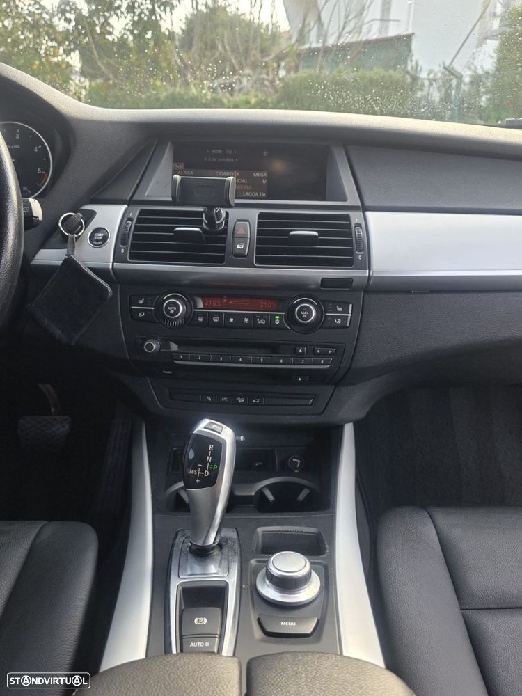 BMW X5 3.0d - 11