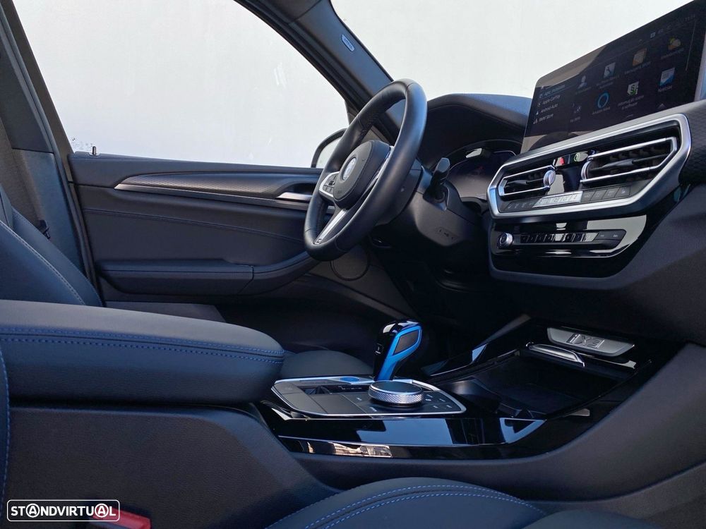 BMW iX3 M Sport Inspiring - 10
