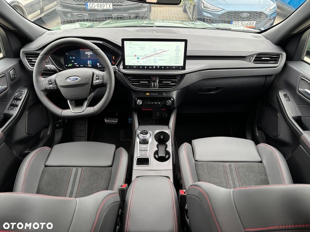 Ford Kuga - 35
