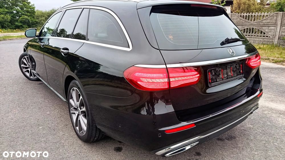 Mercedes-Benz Klasa E 220 d 9G-TRONIC - 36