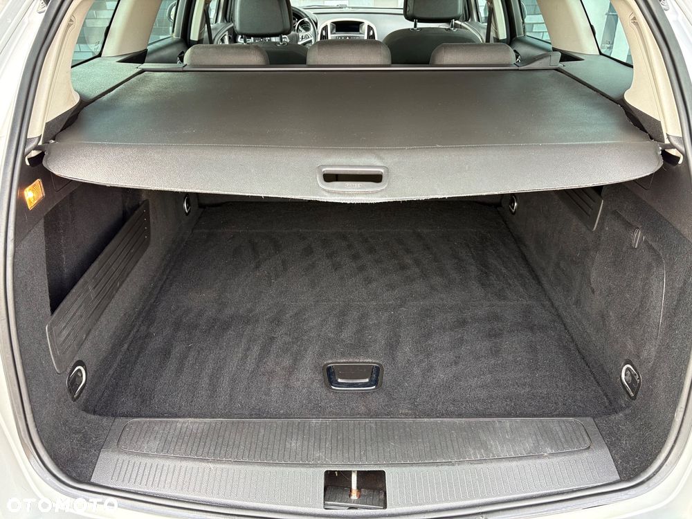 Opel Astra 1.7 CDTI Cosmo - 11