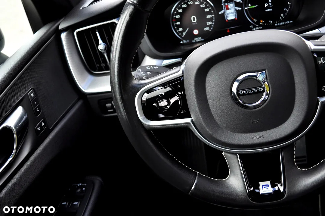 Volvo XC 60 T8 Twin Engine AWD Geartronic Polestar Engineered - 27