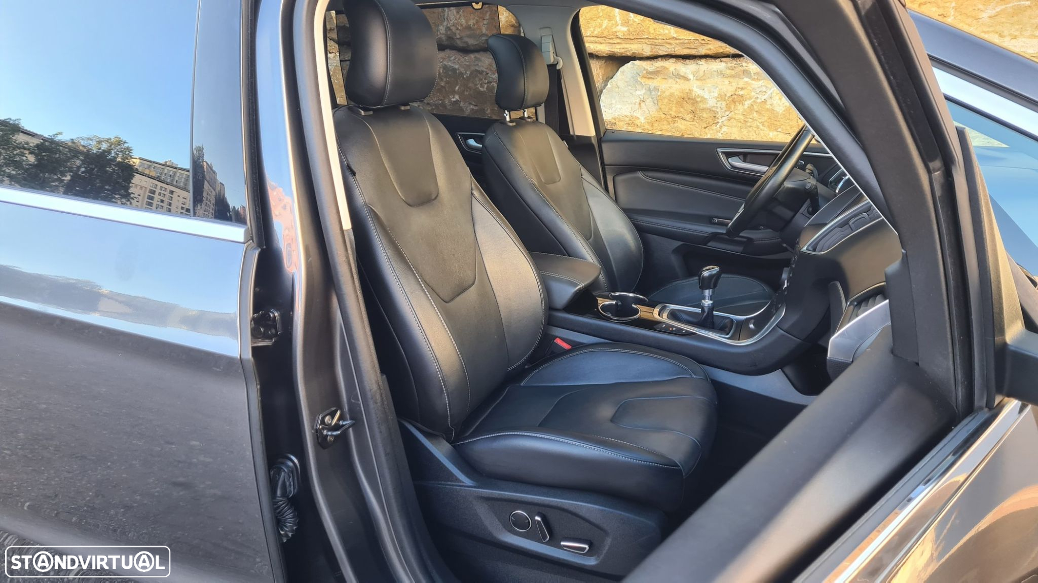 Ford S-Max 2.0 TDCi Titanium - 36