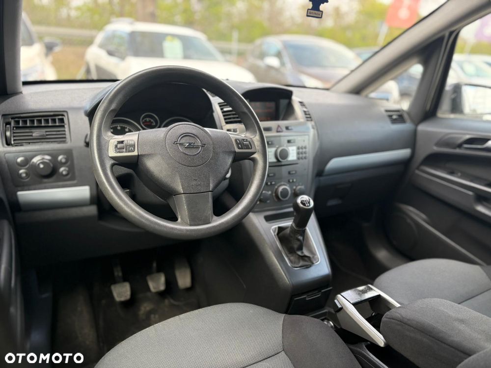Opel Zafira 1.6 - 14
