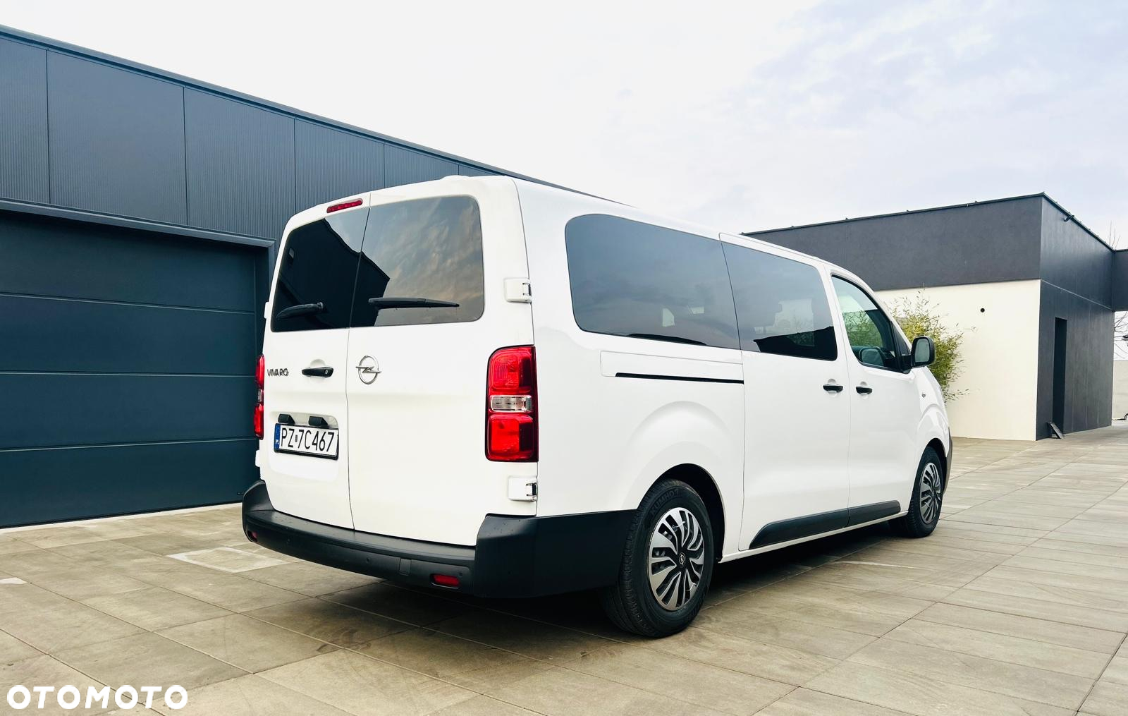 Opel Vivaro - 13