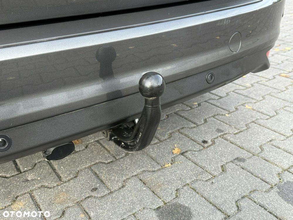 Ford C-MAX 1.0 EcoBoost Titanium ASS - 19