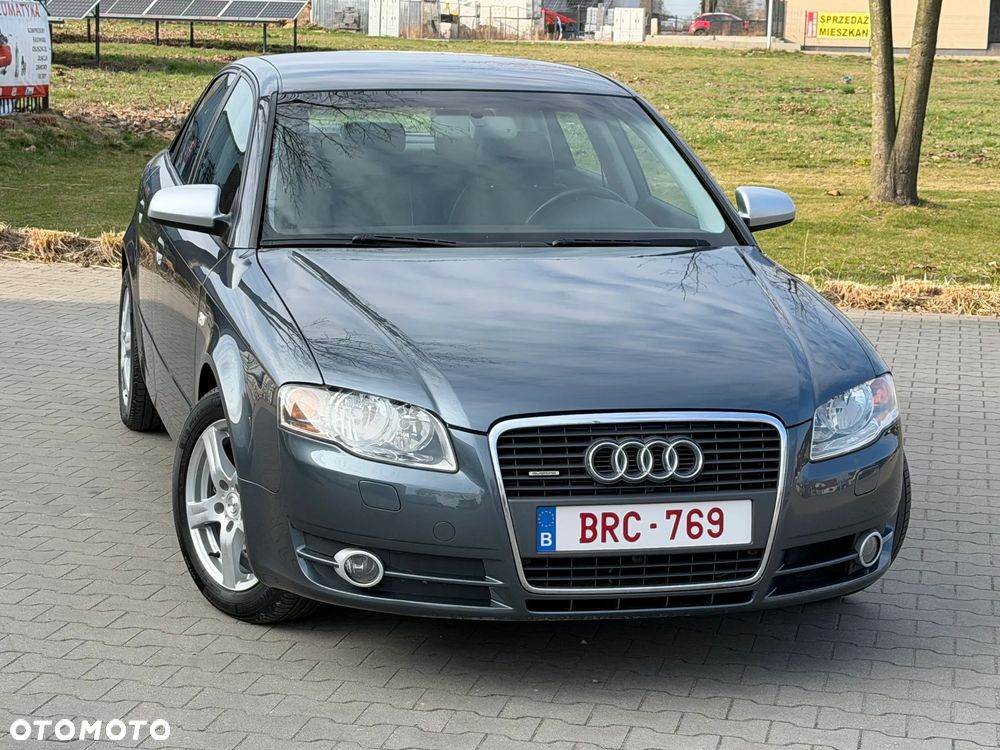 Audi A4 Limousine 1.8 T quattro - 1