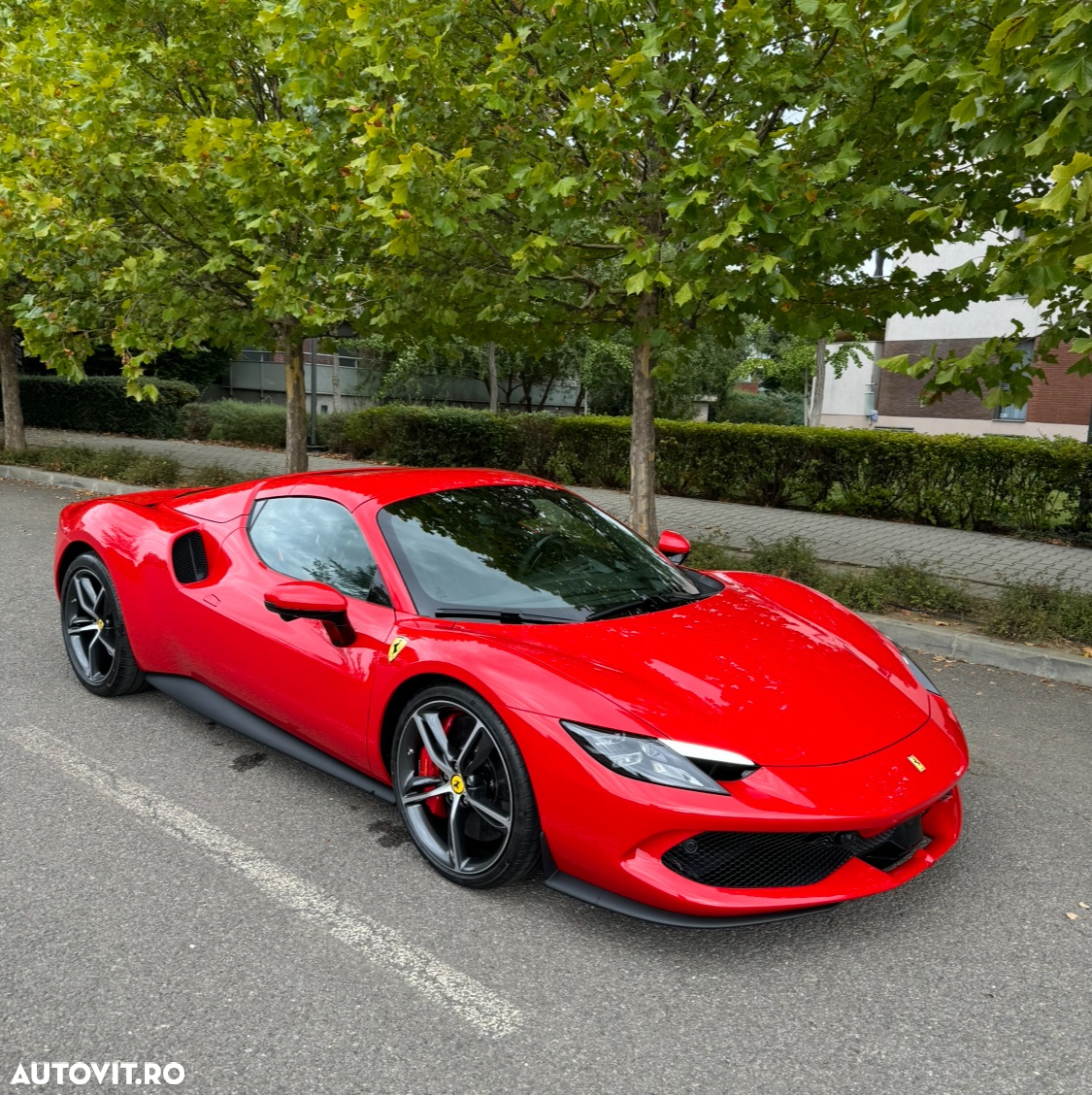 Ferrari 296 GTS - 13
