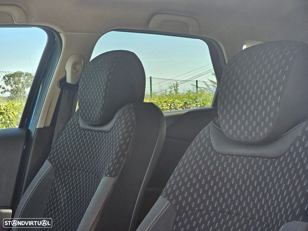 Renault Captur 1.2 TCe Exclusive EDC - 10