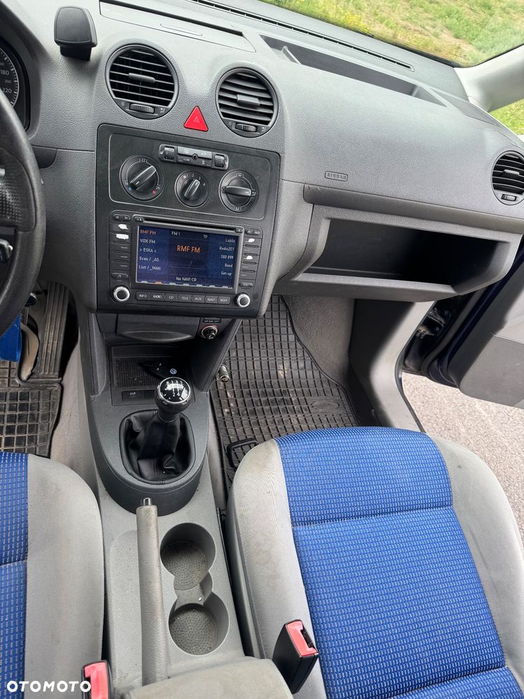 Volkswagen Caddy Life - 24
