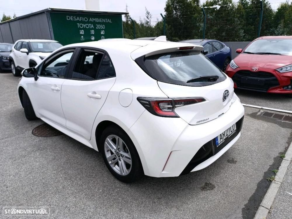 Toyota Corolla 1.8 Hybrid Comfort - 4