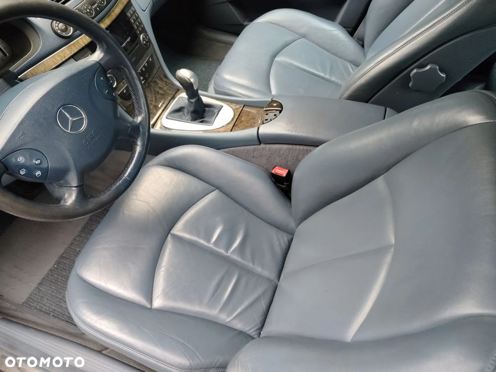 Mercedes-Benz Klasa E 270 CDI Avantgarde - 6