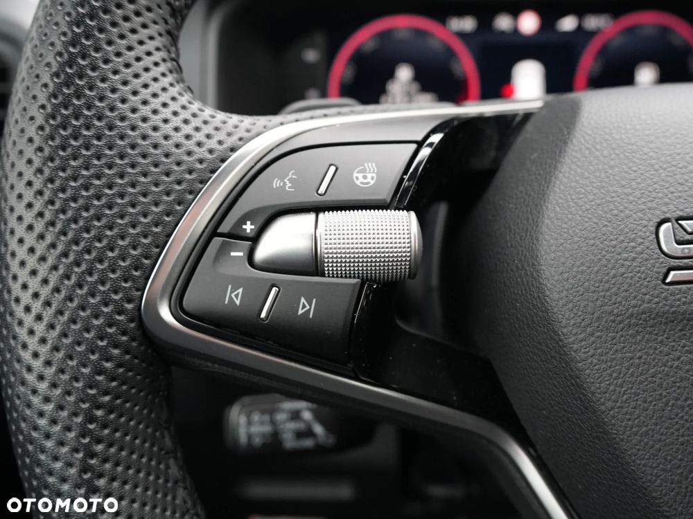 Skoda Karoq 1.5 TSI ACT Sportline DSG - 22