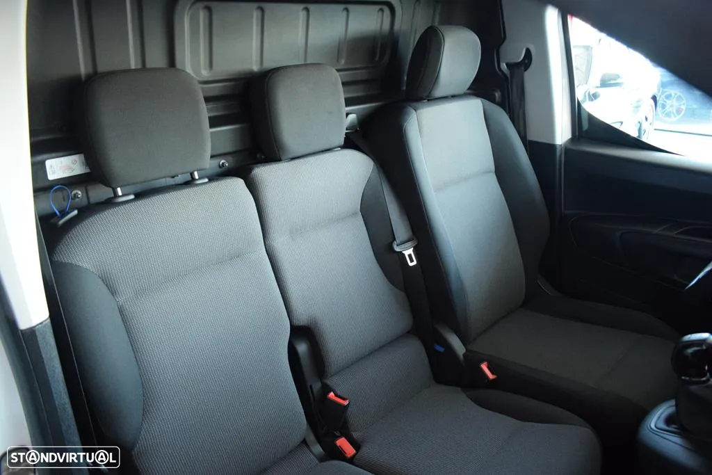 Citroën BERLINGO VAN 1.5 BLUEHDI XL FEEL 102 CV c/ IVA DEDUTIVEL - 24