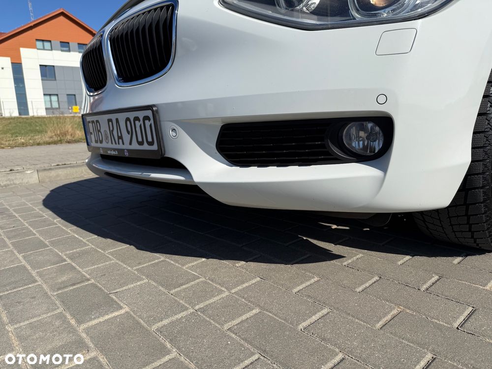 BMW Seria 1 118d - 11