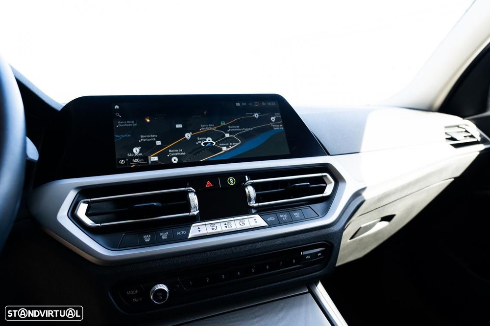 BMW 330 e Auto - 9