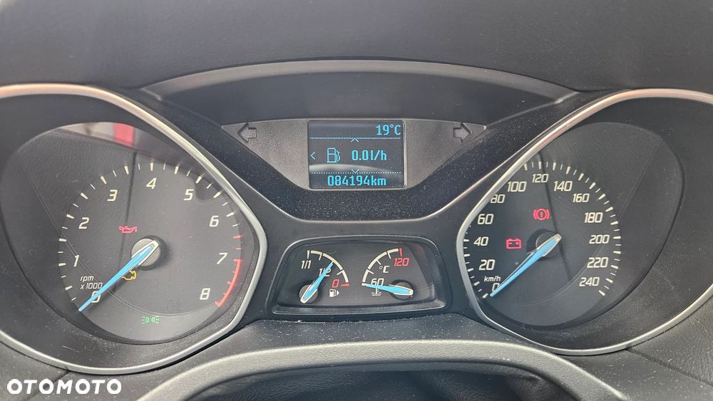 Ford Focus 1.0 EcoBoost Trend - 10