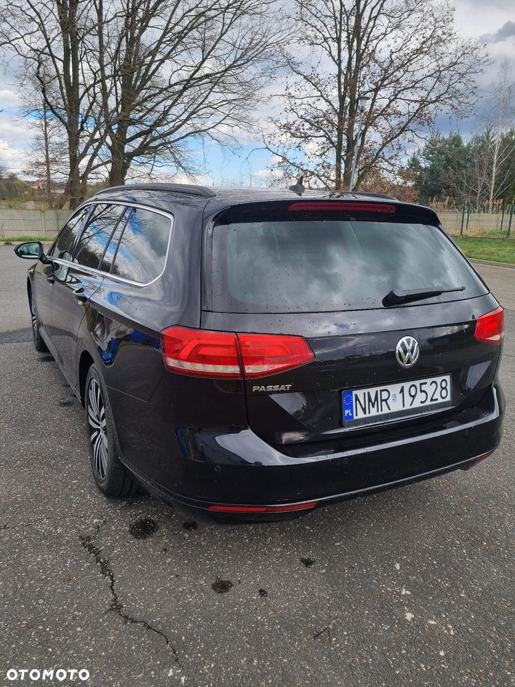 Volkswagen Passat Variant 2.0 TDI (BlueMotion Technology) Comfortline - 9