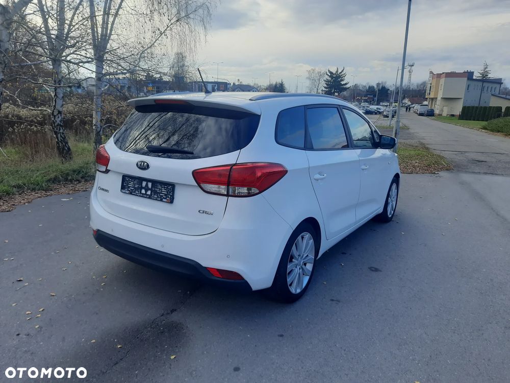 Kia Carens 1.7 CRDi M EU6 - 5