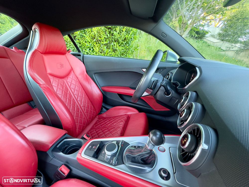 Audi TTS Coupé 2.0 TFSi quattro S Tronic - 39