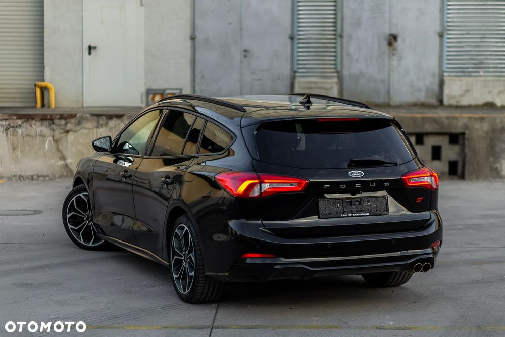 Ford Focus - 17