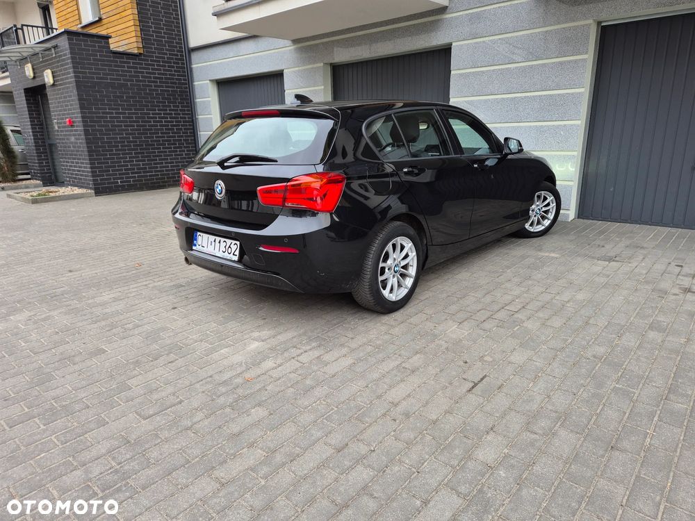 BMW Seria 1 116i - 5