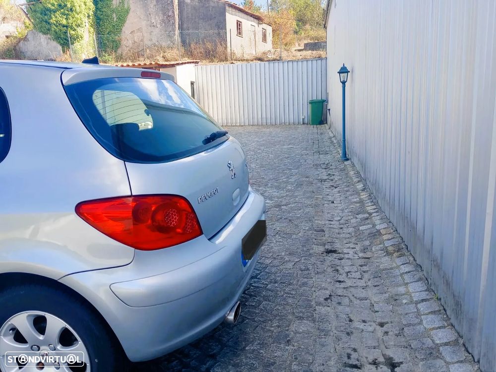 Peugeot 307 1.4 16V Premium - 5
