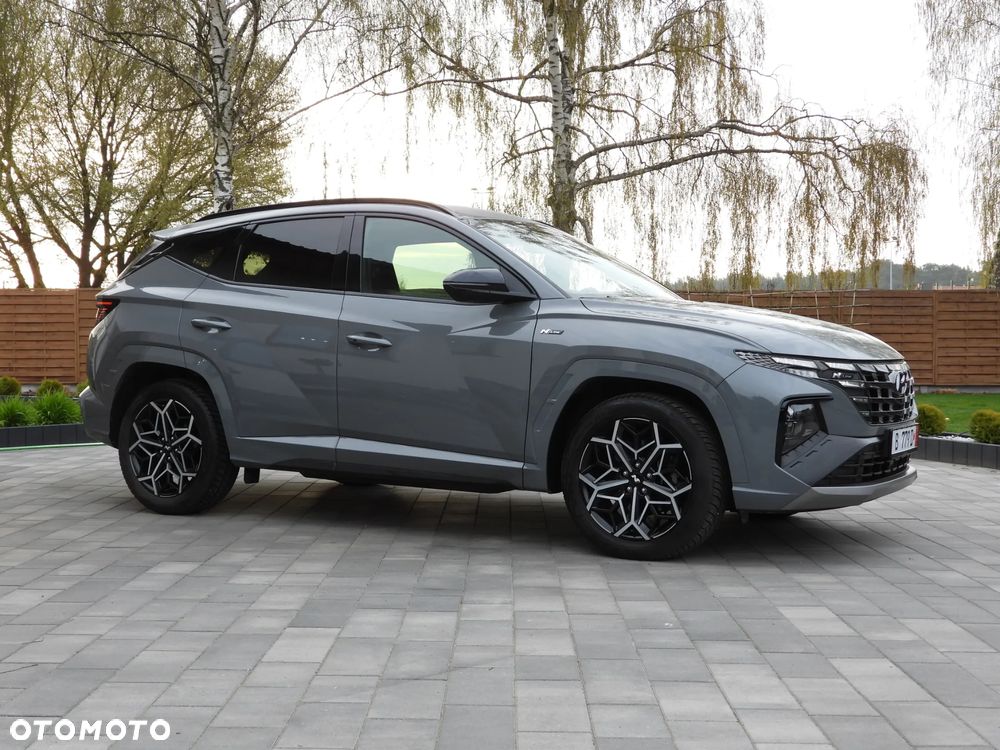 Hyundai Tucson 1.6 T-GDi HEV Executive N Line 4WD - 23