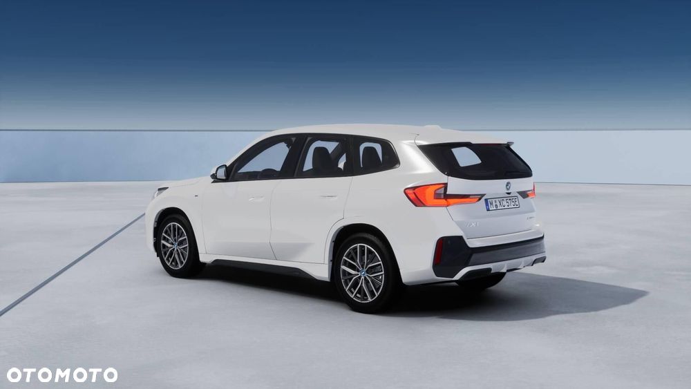 BMW iX1 xDrive30 66.5kWh M Sport Edition - 2