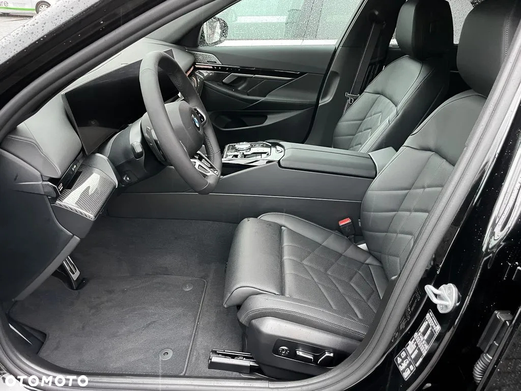 BMW Seria 5 - 13