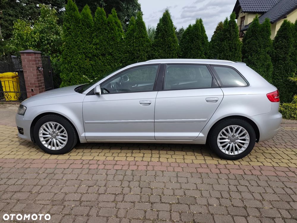 Audi A3 Sportback 2.0 TDI Ambition - 2