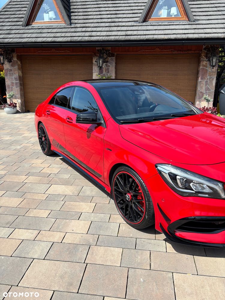 Mercedes-Benz CLA - 4