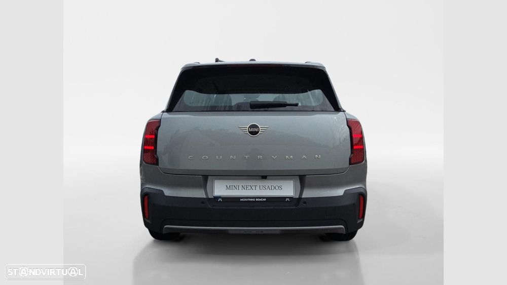 MINI Countryman C Essential - 8