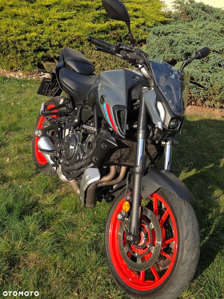 Yamaha MT - 5