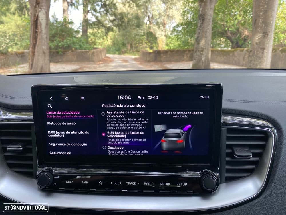 Kia XCeed 1.0 T-GDi Tech 7DCT - 31