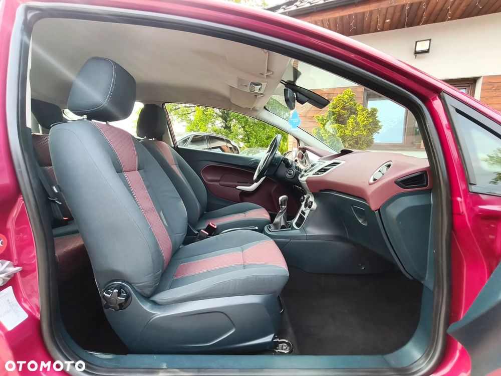 Ford Fiesta 1.25 Titanium EU5 - 27