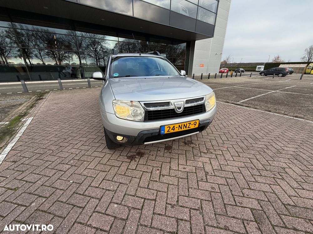 Dacia Duster 1.6 16V 4x2 Prestige - 1