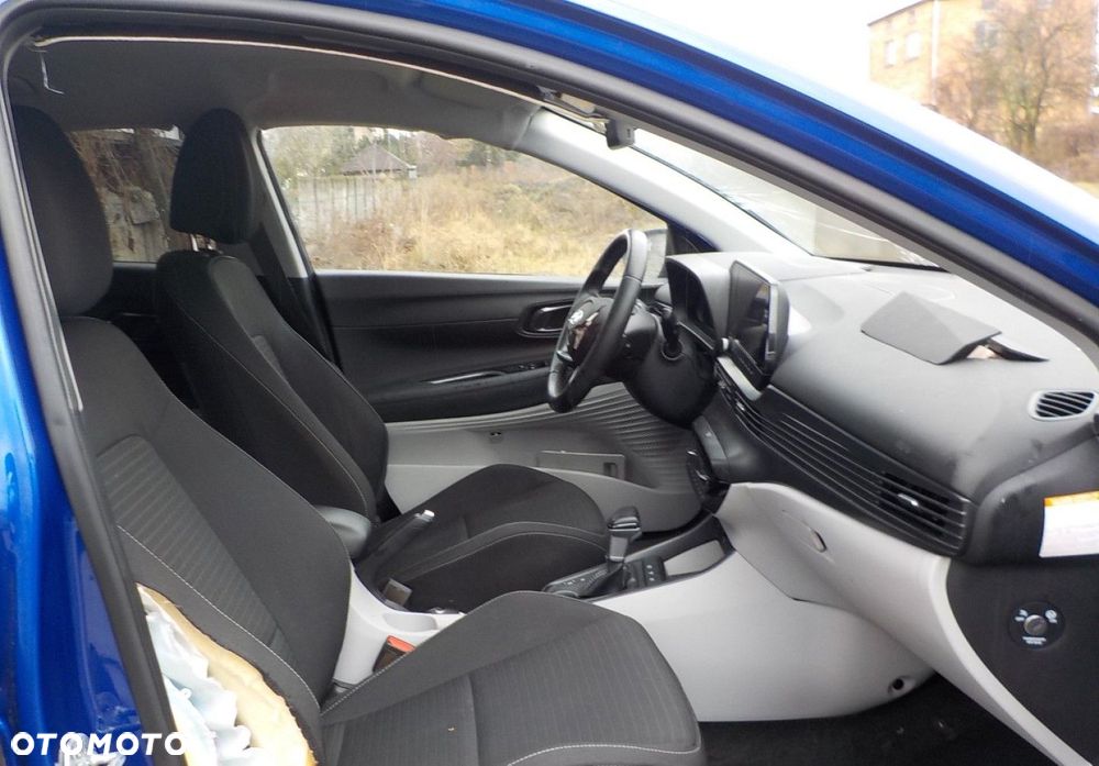 Hyundai i20 - 23