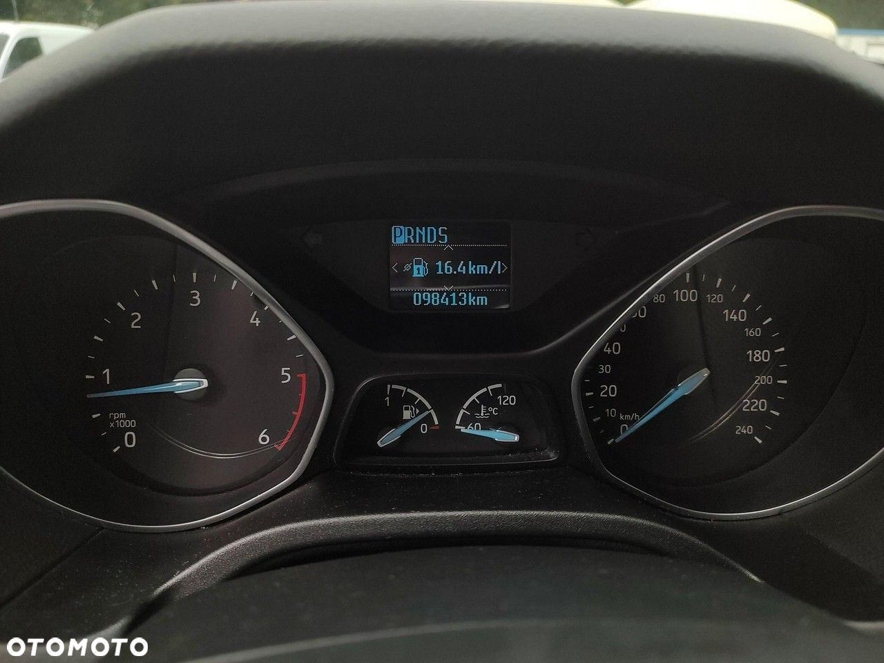 Ford Focus - 13