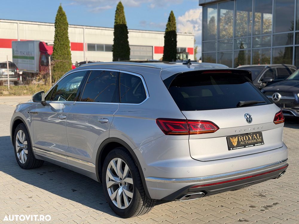 Volkswagen Touareg 2020 photo 3