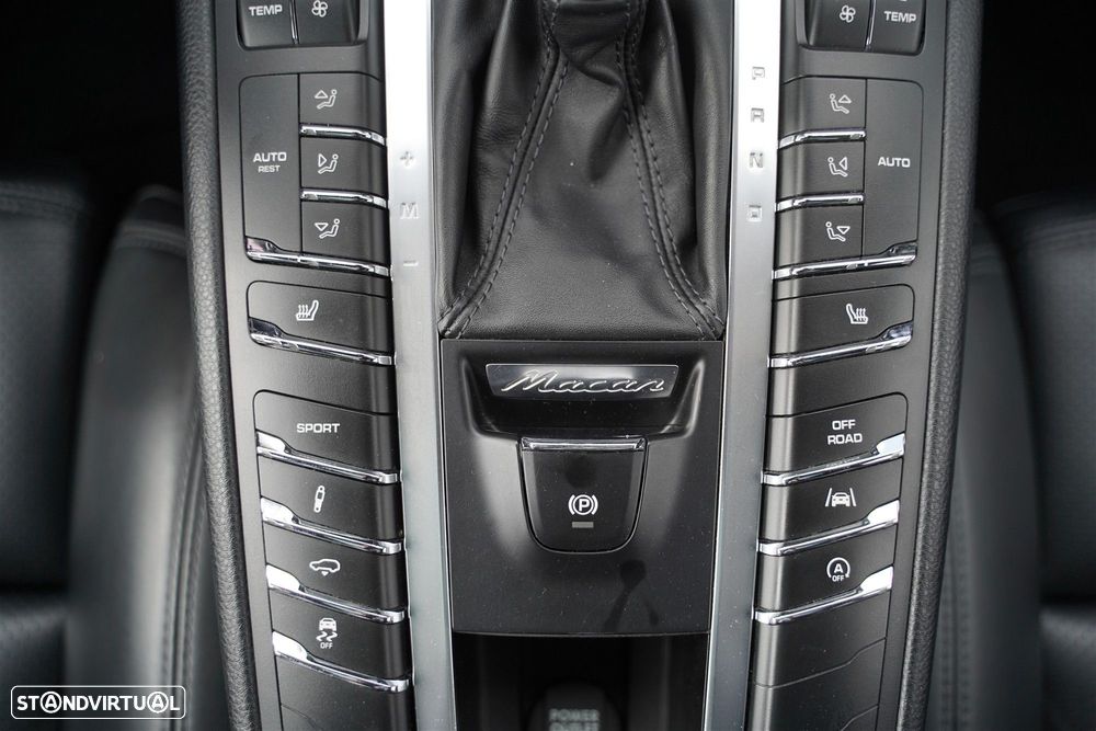 Porsche Macan S - 31