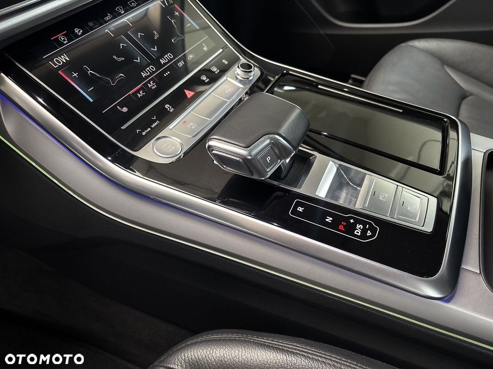Audi Q7 - 18