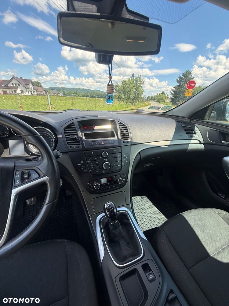 Opel Insignia 1.8 - 13