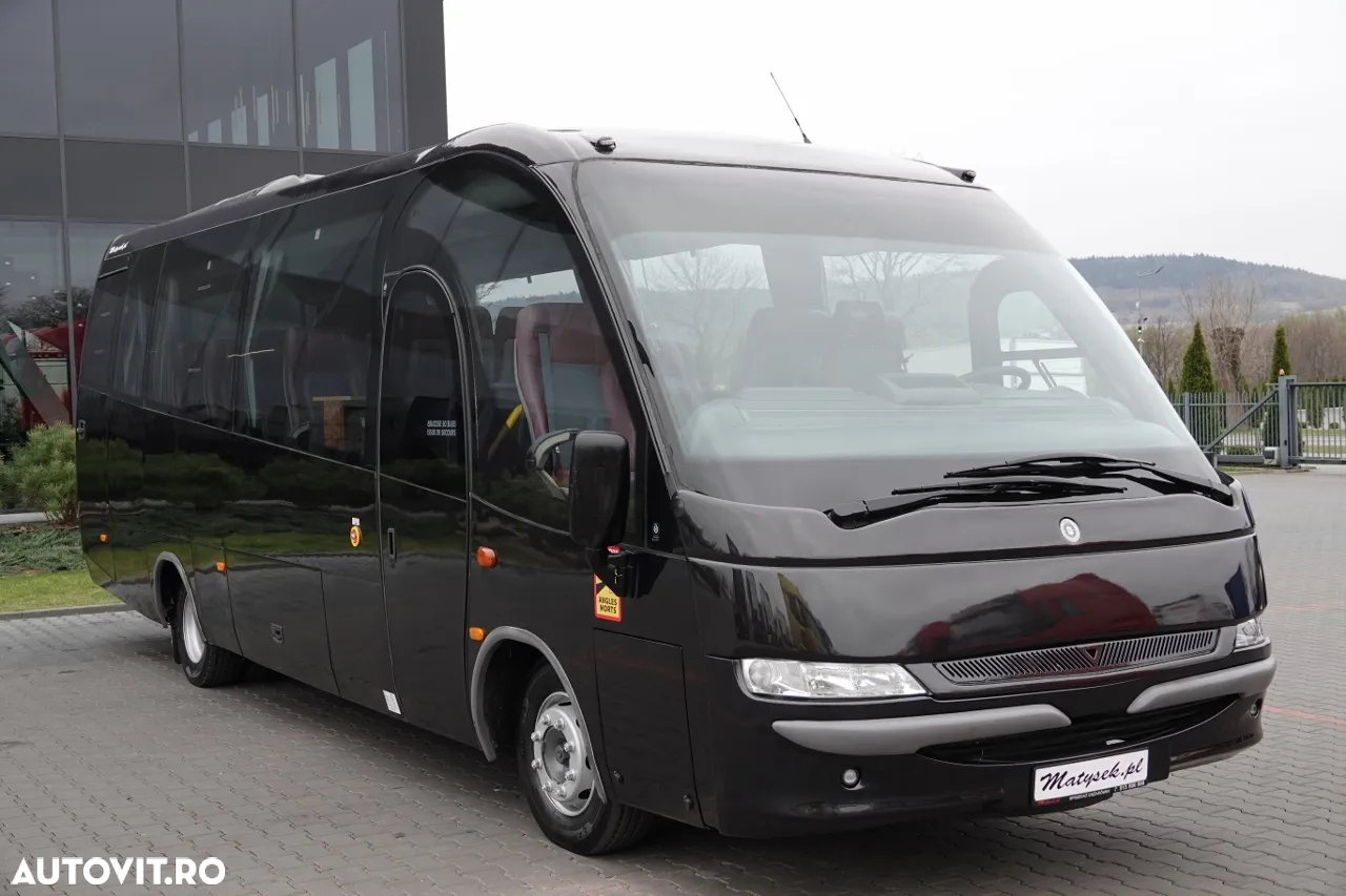 Iveco MAGO - 2 / AUTOBUZ SUBURBAN / 37 LOCU / AER CONDITIONAT / PIELE / IMPORTAT - 2