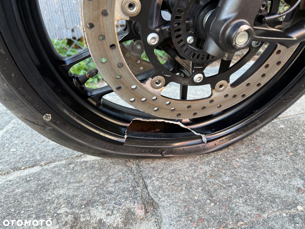 Yamaha MT - 36