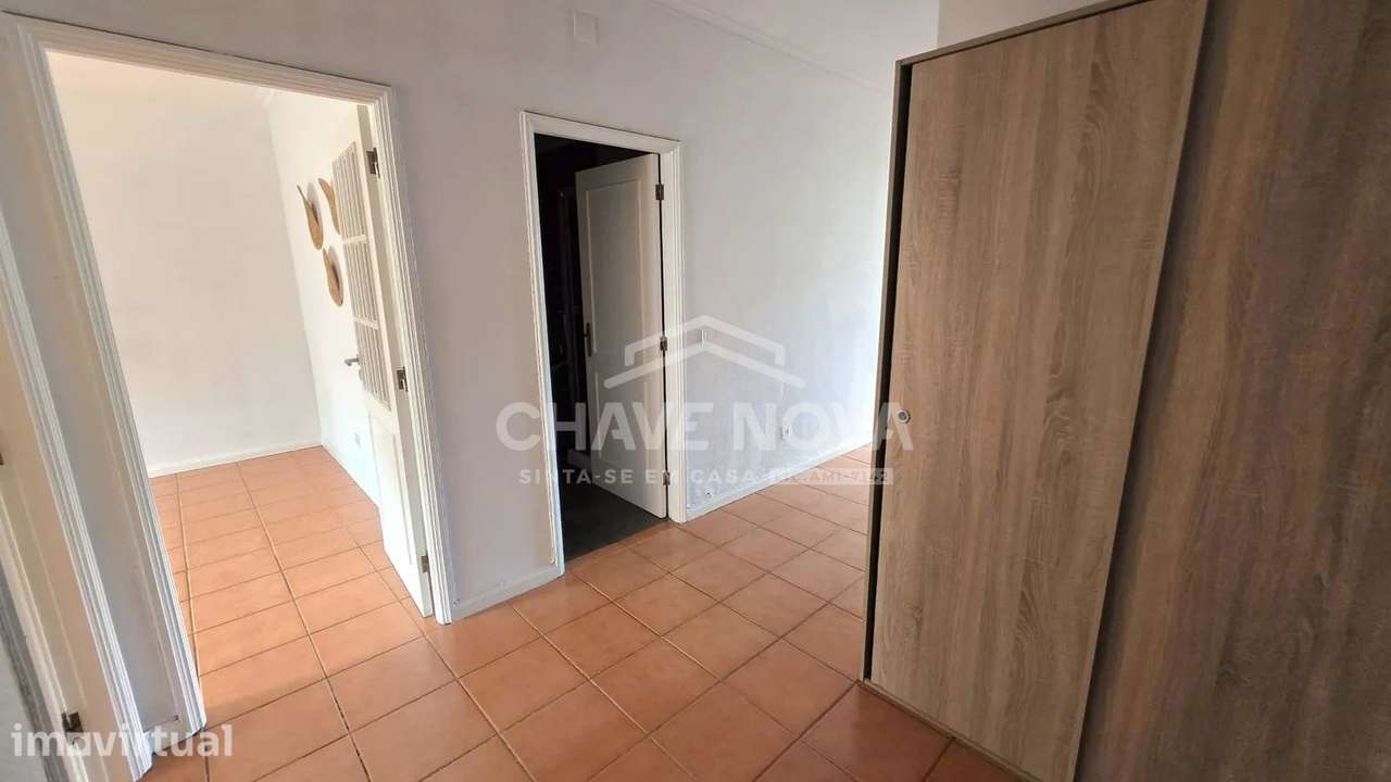 T3+1 com Suite, Garagem, Varanda, Excelente Localização em Ermesinde - Grande imagem: 5/41