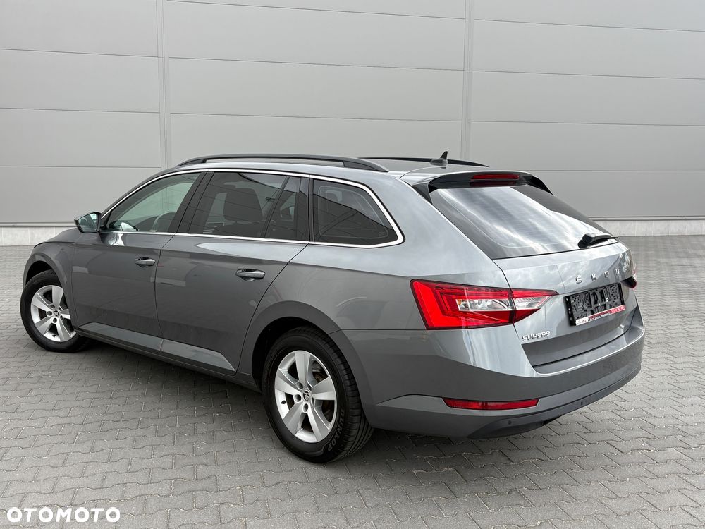 Skoda Superb 2.0 TDI Active - 12