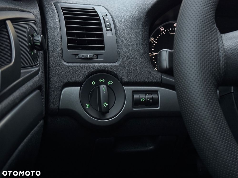 Skoda Octavia 1.4 TSI Active - 14