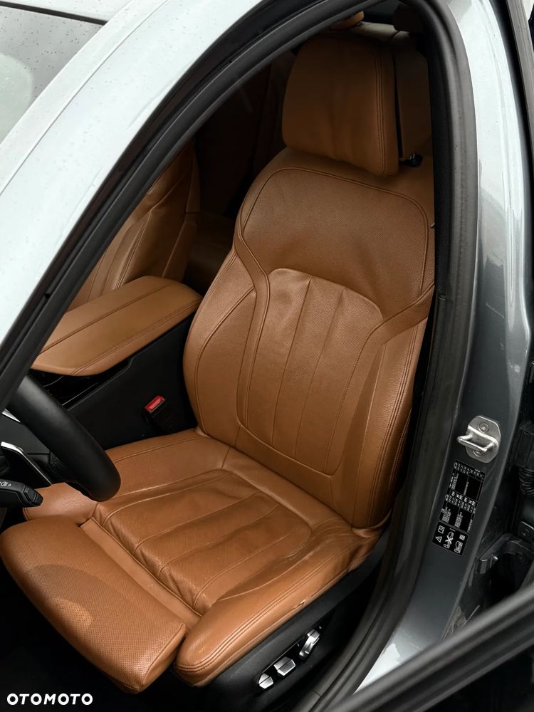 BMW Seria 5 530d xDrive M Sport sport - 16