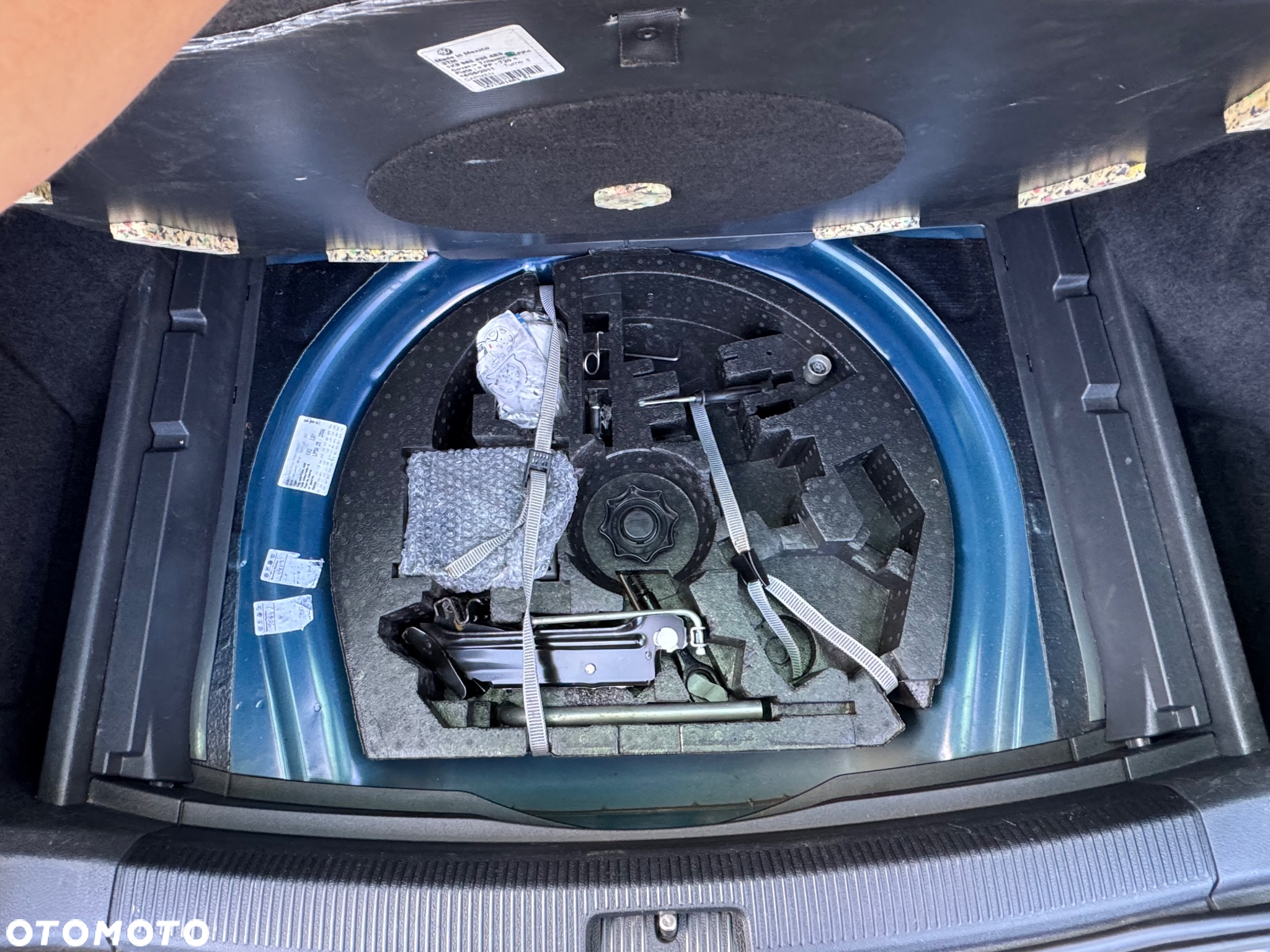 Volkswagen Golf 1.2 TSI BlueMotion Technology MATCH - 6